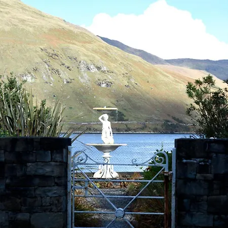 At Leenane Hotel